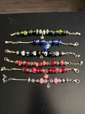 Handmade Glass Bead Charm Bracelet - Unbranded